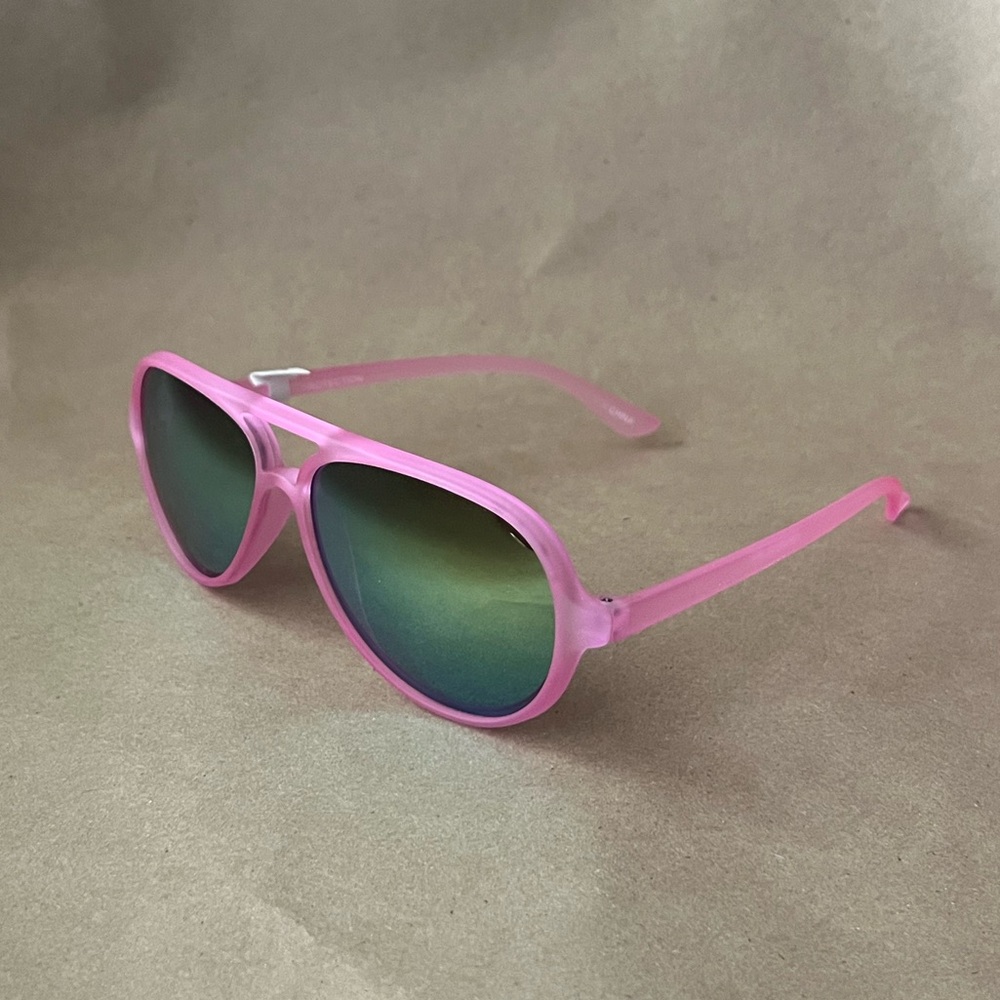 Children’s Neon Pink Rounded 80s Sunglasses NEW WITH TAG